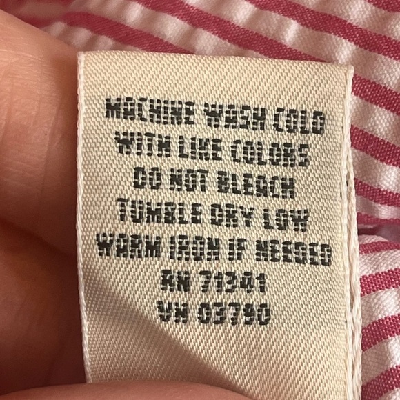 L.L. Bean Searsucker Red and White Striped Shirt Size Medium Coastal Nautical - Picture 7 of 15